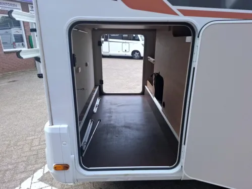 Weinsberg CaraCompact Pepper 600 MEG | Nivelliersystem | Dachklimaanlage Foto: 4