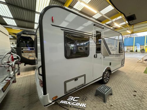 Knaus Sudwind 60 Years 450 FU French bed Underfloor heating  photo: 1