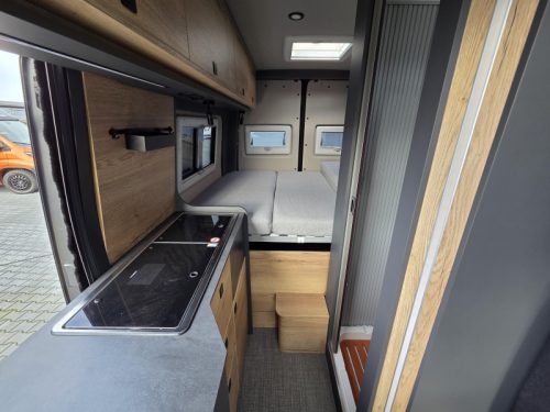 Clever Aventuro 600 4x4 Mercedes photo: 4