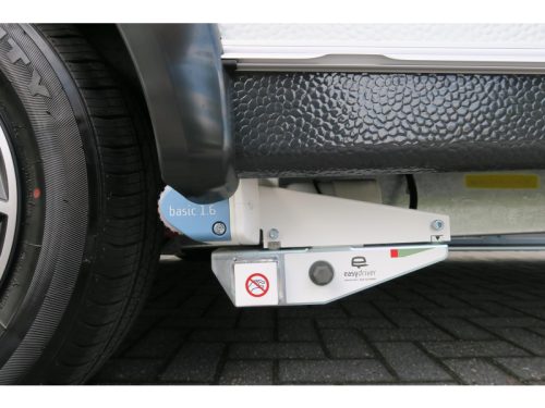 Weinsberg CaraLife 470 EU AIRCO+RANGIERHILFE+KASSETTENMARKISE Foto: 4