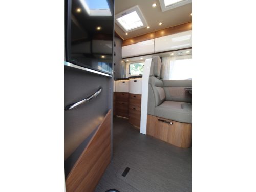 Carthago C-Tourer I Single beds + Pull-down bed photo: 32
