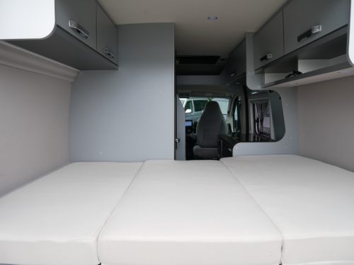 Weinsberg CaraTour, 5.40 Meter Buscamper, Pop-top roof, 4-Person!!! photo: 18