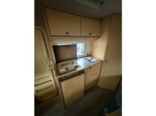 Chausson welcome French bed air conditioning awning apple carplay heater new MOT photo: 11
