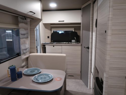 Dethleffs C'Joy 420 QSH SUPER LEICHT MIT HOHEM KK!!  Foto: 2