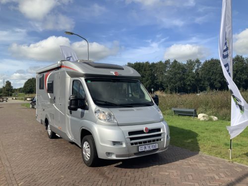 B&uuml;rstner Travel Van 2.3 MultiJ. 130 PK Teilintegriert. Motor-Klimaanlage, Garage, 2 L&auml;ngsbetten, L&auml;nge 6,70 m., etc. Bj 2013 &bdquo;Ihr Wohnmobil-Verkaufsvermittler Wohnmobilzentrum on the road