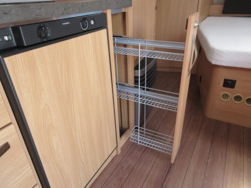 Knaus Sudwind Silver Selection 500 FU NETJES, RUIM, COMPLEET Foto: 12