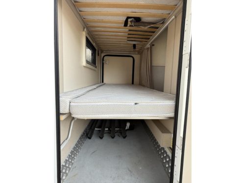 Rimor Seal 9 Alcove with 7 berths family camper photo: 23