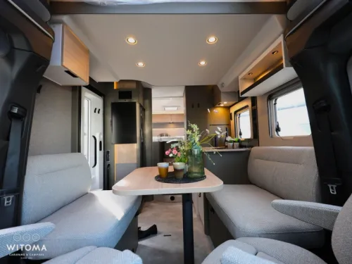 Hymer GT-S 685 Pop-top roof Face to Face 2027  photo: 7