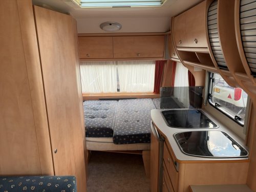 Kip Grey Line Special 44 TTR Mover/Awning/Floor heating photo: 2