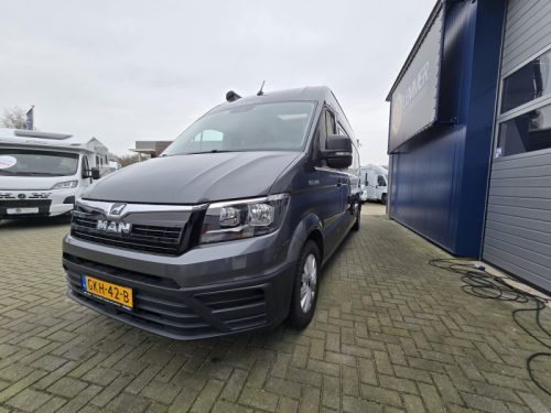 Knaus BoxDrive 680 ME off-grid m&ouml;glich, randvoll Foto: 13