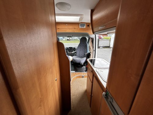 Chausson Twist 2 Transverse Bed/2008/Euro4/Airco photo: 8