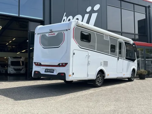 Dethleffs Globebus I 6 Compact Integrated Motorhome photo: 3