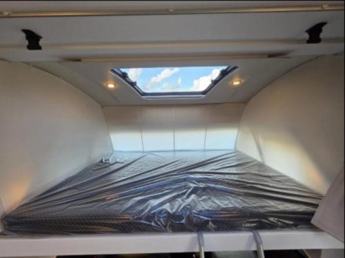 Adria Sonic Supreme 700 DL photo: 23
