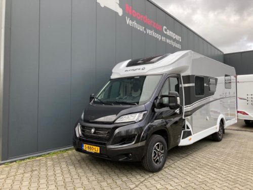 Sunlight T 69 Adventure Edition L - Automaat - Fietsenlift Foto: 17