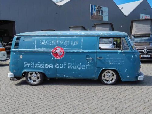 Volkswagen T2b Panelvan Westfalia avec int&eacute;rieur camping-car photo : 9
