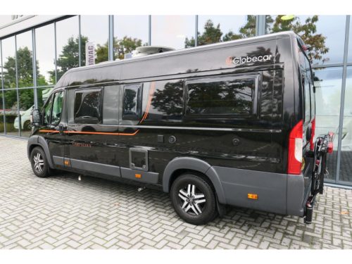 P&ouml;ssl Globecar 640 CAMP EINZELBETT+AHK+BLACK ED Foto: 4