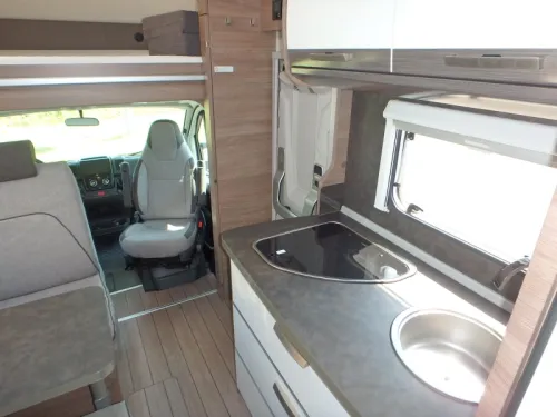 Knaus L!VE Traveller 600 DKG 650DG photo : 14