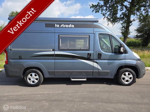 La Strada AVANTI M 5.40 Van conversion ☆Solar panel, 120HP☆ photo: 2
