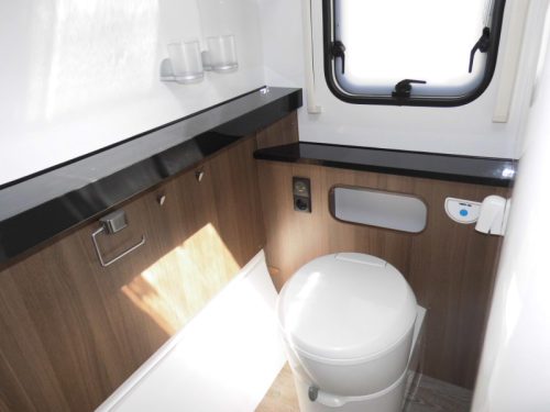 Hobby Prestige 560 WLU Mover und Kassettenmarkise! Foto: 6