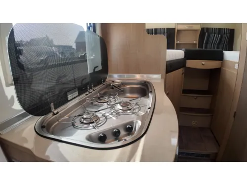 B&uuml;rstner Travel Van 620 B&uuml;rstner TravelVan  Foto: 15