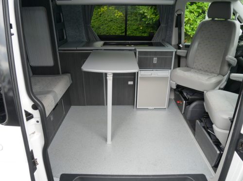 Volkswagen T5 GP, 4 Seats, Fixed High Roof photo: 7