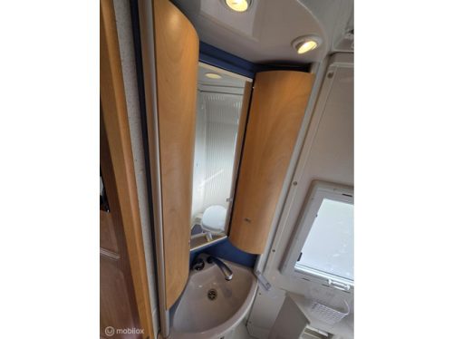 B&uuml;rstner T600 Teilintegriert 2000 ☆TV, Cruise, Festbett☆ Foto: 19