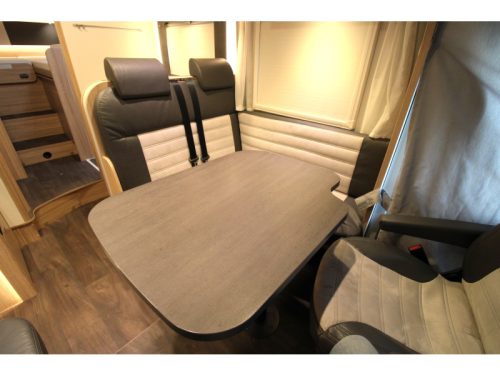 Sunlight T 68 Adventure Edition Single Beds / Drop-down bed photo: 6