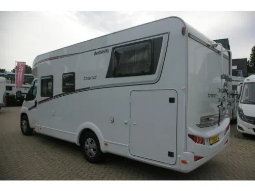 Dethleffs Trend T 7057 EB Einzelbetten, Hubbett. Foto: 3