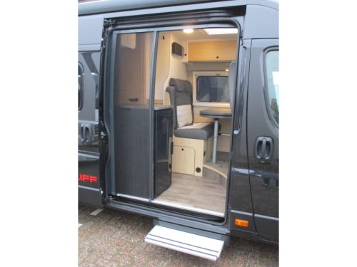 Sunlight Cliff 640 Tough van Single beds photo: 7