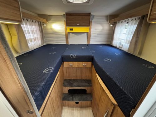Pilote P 706 GJ Motorhome, 4 berths photo: 10