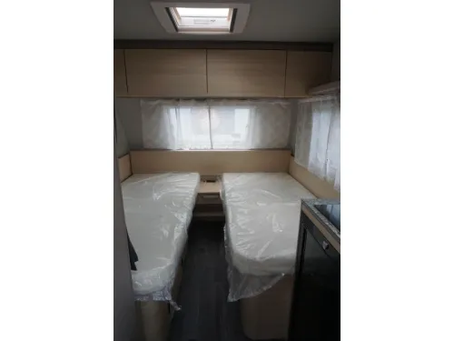 Weinsberg CaraCito 470 EU 1500kg/AIRCO/VLOERVERW. Foto: 9