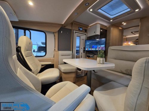 Hymer BMC-I 690 *170hp Automatic* French bed * Fully equipped photo: 10