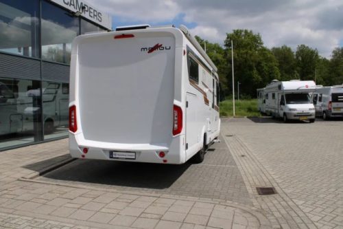 Robust AUTOMATIC 180 hp Malibu I 490 LE by Carthago lift-and single length beds (124 photo: 8