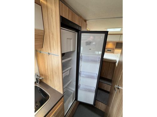 Hymer MLT 580 V6 190PK Einzelbetten LED 2 Solarpaneele Foto: 13