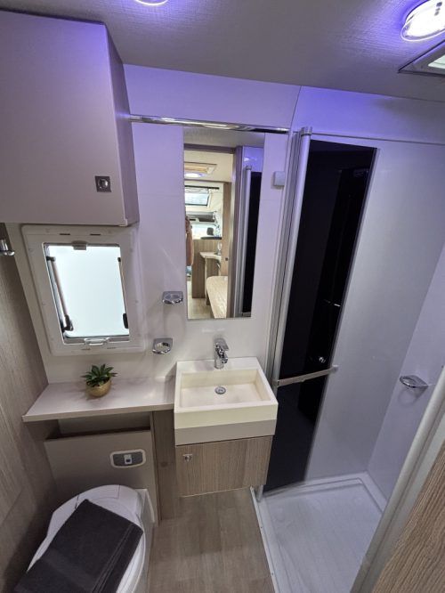 Challenger Genesis 377 EURO 6 SINGLE BEDS DIESEL HEATER photo: 8