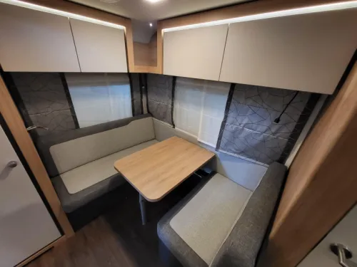 Knaus Sport 420 QD super compleet Foto: 8