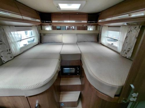 Carthago C-Compactline 144 LE - LENGTEBEDDEN - AUTOMAAT foto: 12