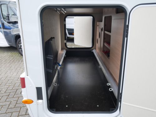CAPRON Orangecamp T700, Spacious layout, Transverse bed, XL Garage photo: 20
