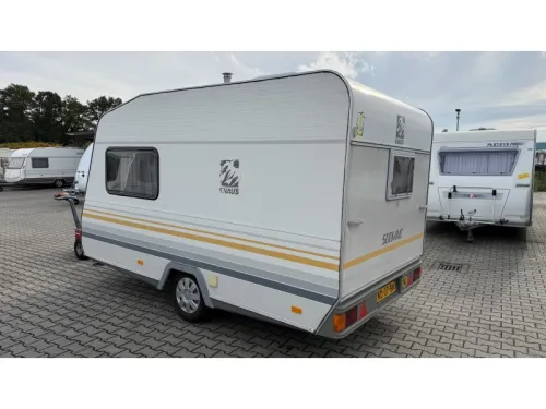 Knaus Sudwind 350 H kopkeuken toilet rondzit  foto: 12