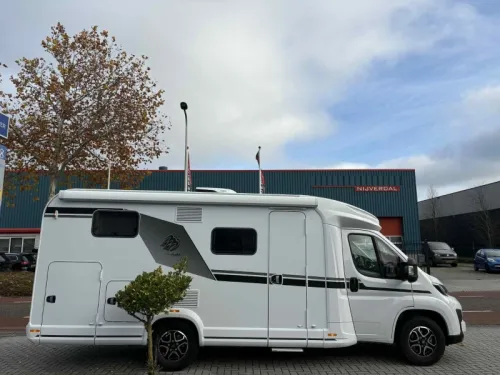 Knaus L!ve Ti 650 MEG Platium Selection Foto: 1