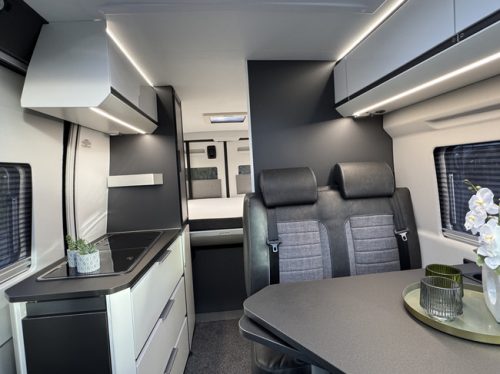 Adria Twin Supreme 640 SGX 160 hp AUTOMATIC 9-Speed Euro6 Fiat Ducato 8 Maxi **Adjustable height single beds/4 seats/Awning/ photo: 9