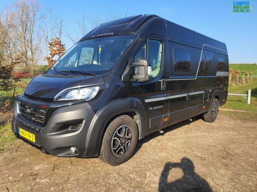 Adria Twin Supreme 640SGX photo: 1