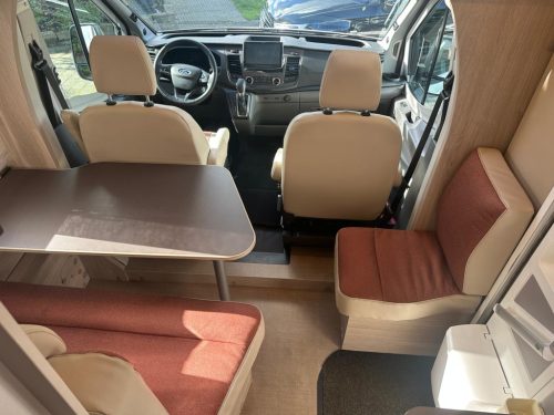 B&uuml;rstner  Lineo T690G, 2 x air conditioning, automatic, single beds photo: 8