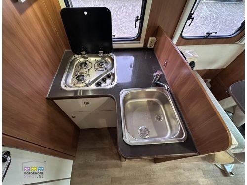 Rimor Katamarano 109 P family camper photo: 11