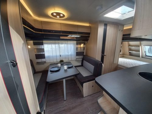 Hobby De Luxe Edition 440 SF Vorzelt Unico-Mover-etc Foto: 5