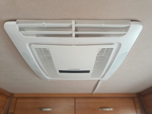 Eura Mobil Terrestra 700 EB TT  photo : 17