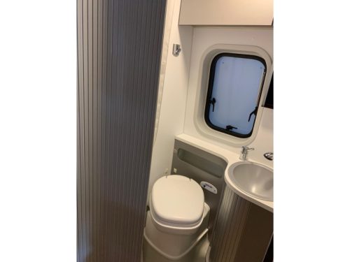 Adria Twin 640 SLX L&auml;ngsbetten wie neu Foto: 16