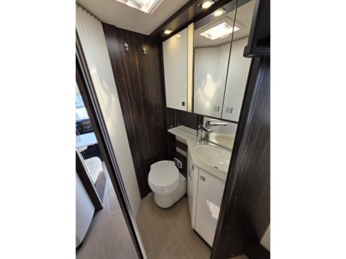 B&uuml;rstner Elegance 695 G Queensbed BOMVOL 2017 photo: 17