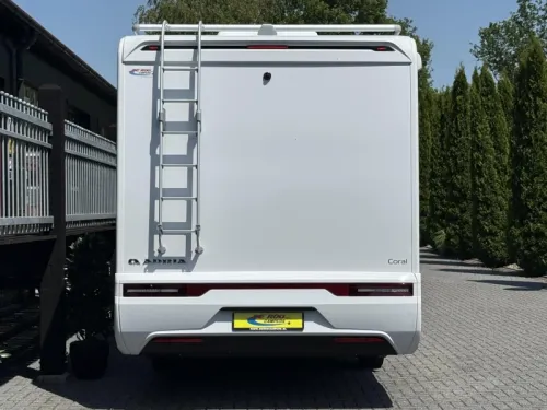 Adria Coral Plus 670 DL Face To Face  photo: 6