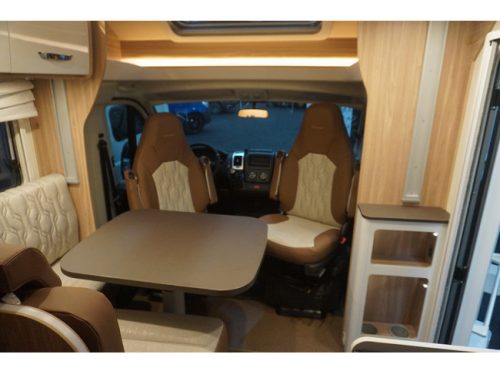 B&uuml;rstner Limited T 690 Citroen photo: 14